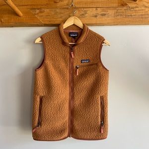 Patagonia Women’s Vest - Retro Pile - Beech Brown - size Small
